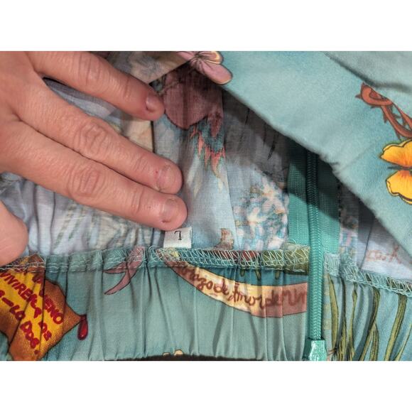 Blue vintage inspired Frida Kahlo printed A-line skirt size Large NWOT - Picture 4 of 8